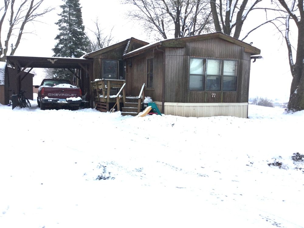Villa Village: 2404 N 8th St, Red Oak, IA 51566